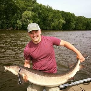 Meet your Posher, Levi